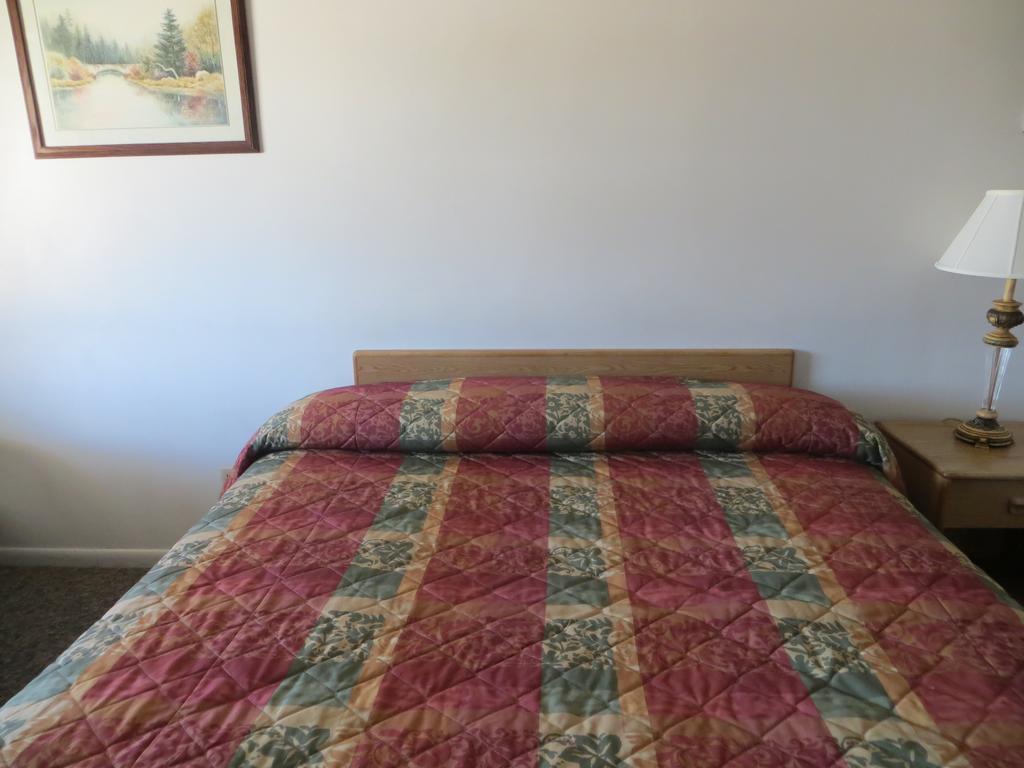 Capri Motel Скотсблафф Номер фото